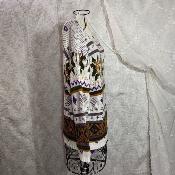 90's Vintage Fair isle cream mock neck sweater - Picture 3 of 4